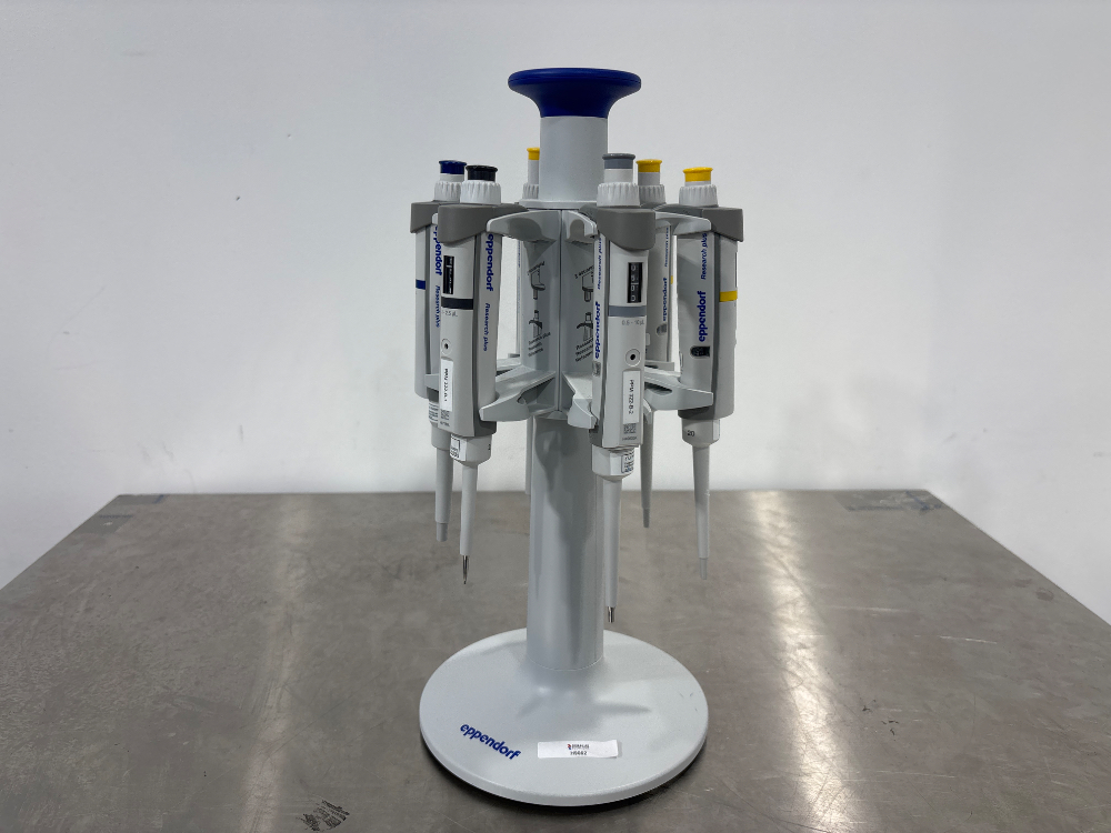 Image of Eppendorf Research Plus x6 With Stand